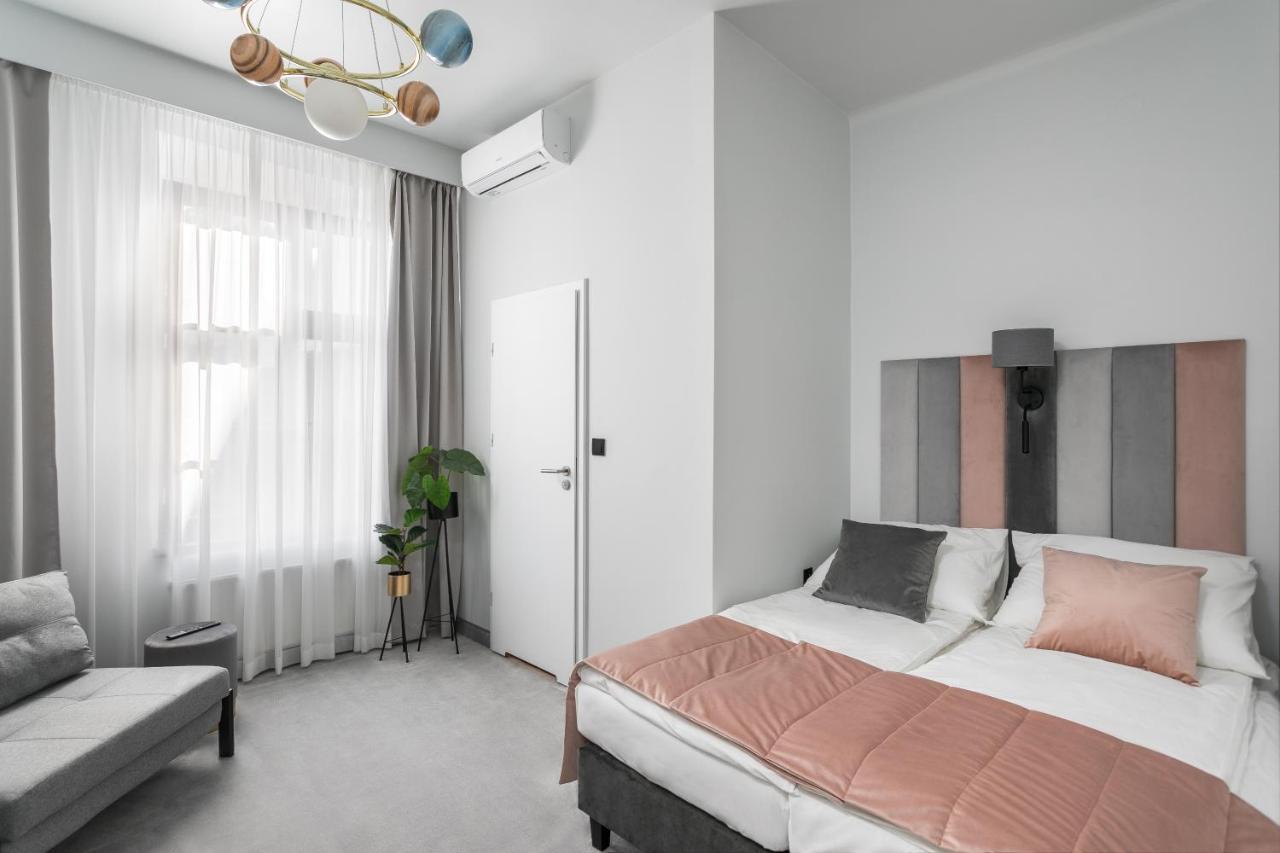 Old Town Residence - Premium Aparthotel Краків Екстер'єр фото