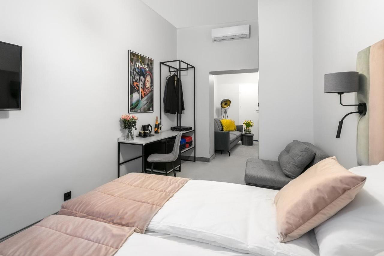 Old Town Residence - Premium Aparthotel Краків Екстер'єр фото